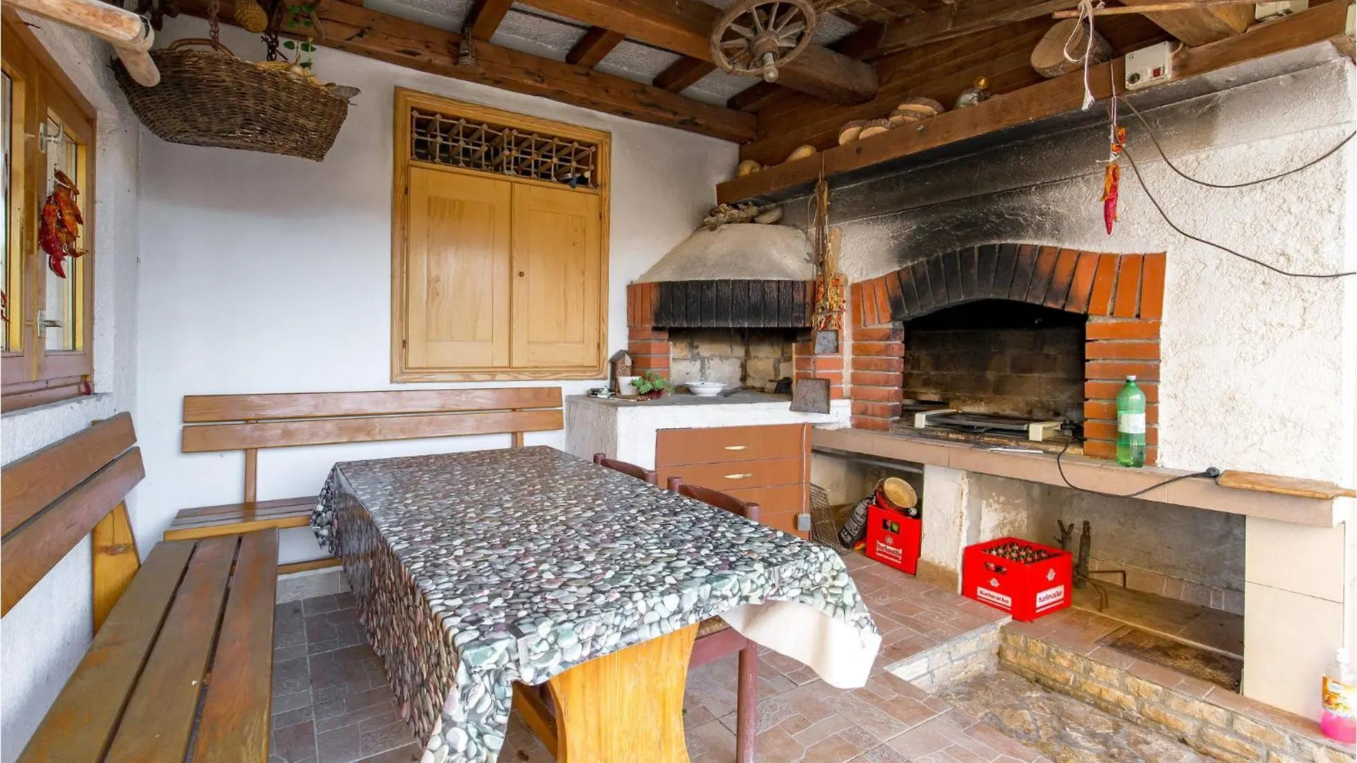 Lovely Apartment In Rab With Kitchen Mundanije